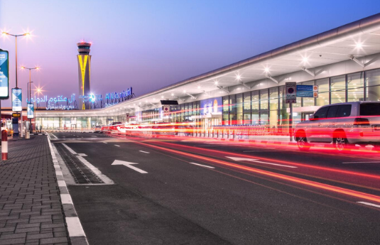 הסעות מנמל התעופה דובאי אל מאקטום | city ride - שירותי הסעות בכל מקום בעולם